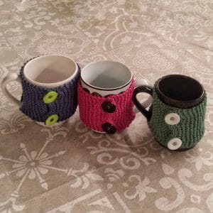 knitting free pattern, mug cover cozy for hot tea and coffee